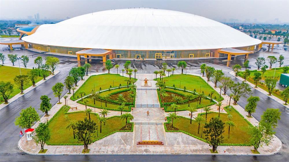 Vingroup bàn giao mặt bằng triển lãm thành tựu kinh tế - xã hội Kỷ niệm 80 năm ngày Quốc khánh